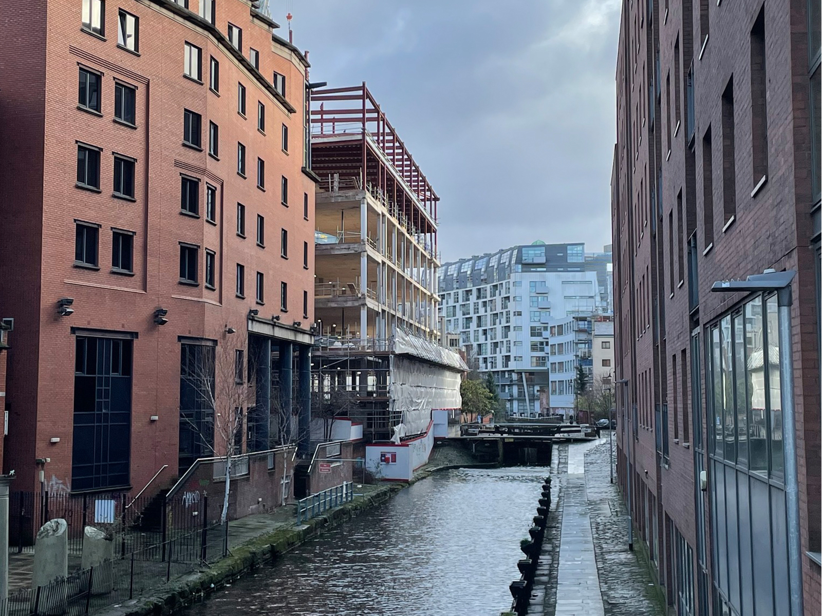 ajn-steelstock-uk-steel-stockholders-manchester-office-block-construction-7